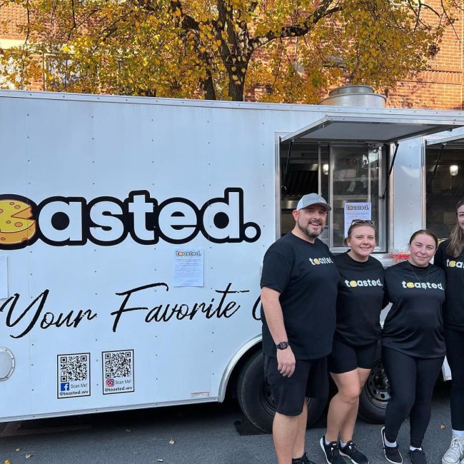 439866603_915368943932979_2370496753011029632_n